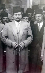 رئيس الحكومة سعد الله الجابري مع الملك فاروق سنة 1944.