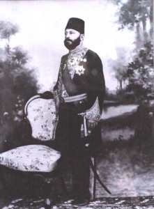 عبد الرحمن باشا اليوسف بلباس التشريفات العثماني.